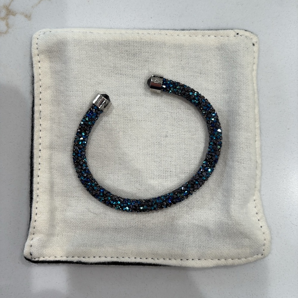 SWAROVSKI CRYSTALDUST CUFF BRACELET